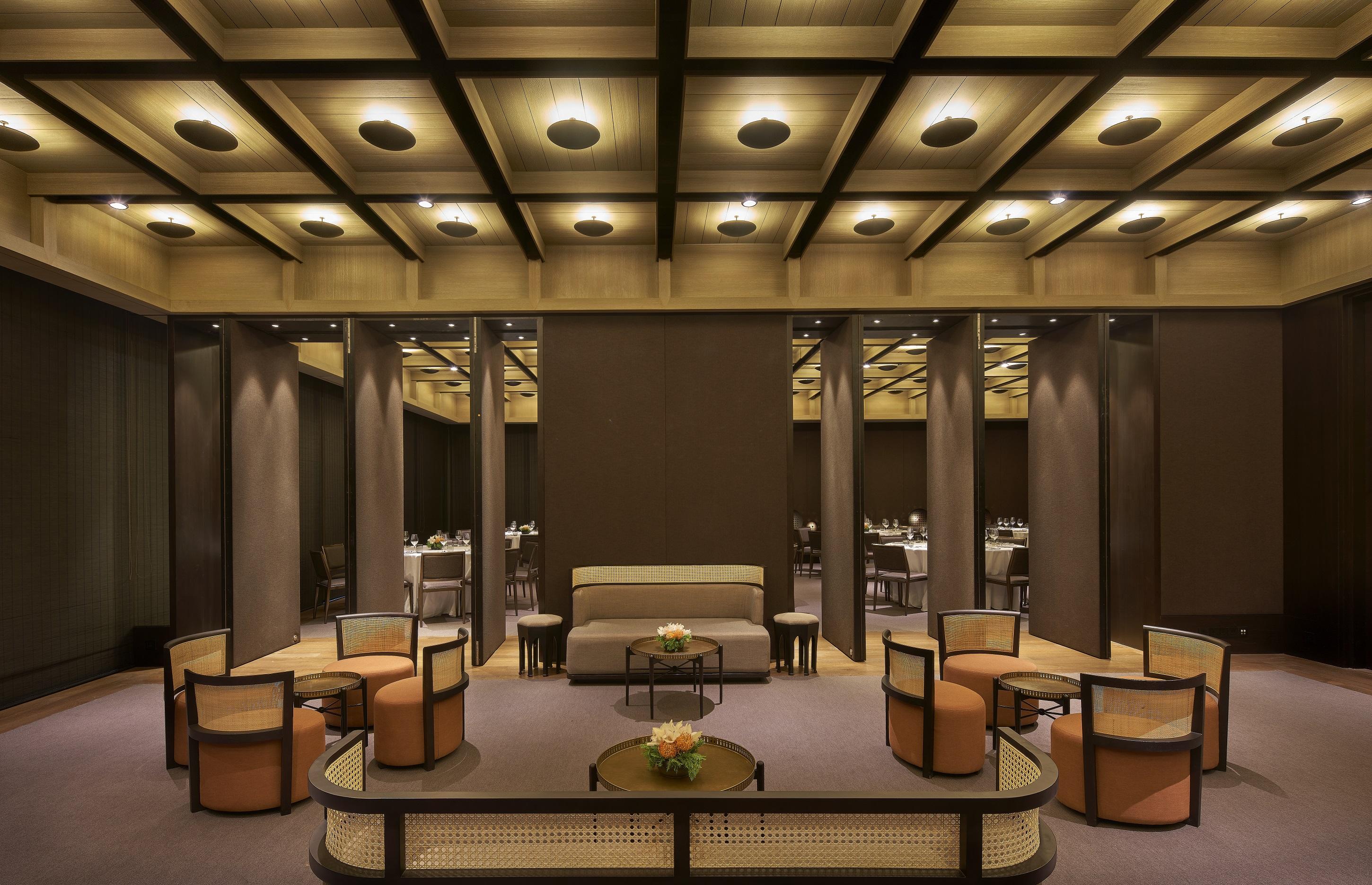 The Ruma Hotel And Residences Kuala Lumpur Exterior photo The interior of the restaurant