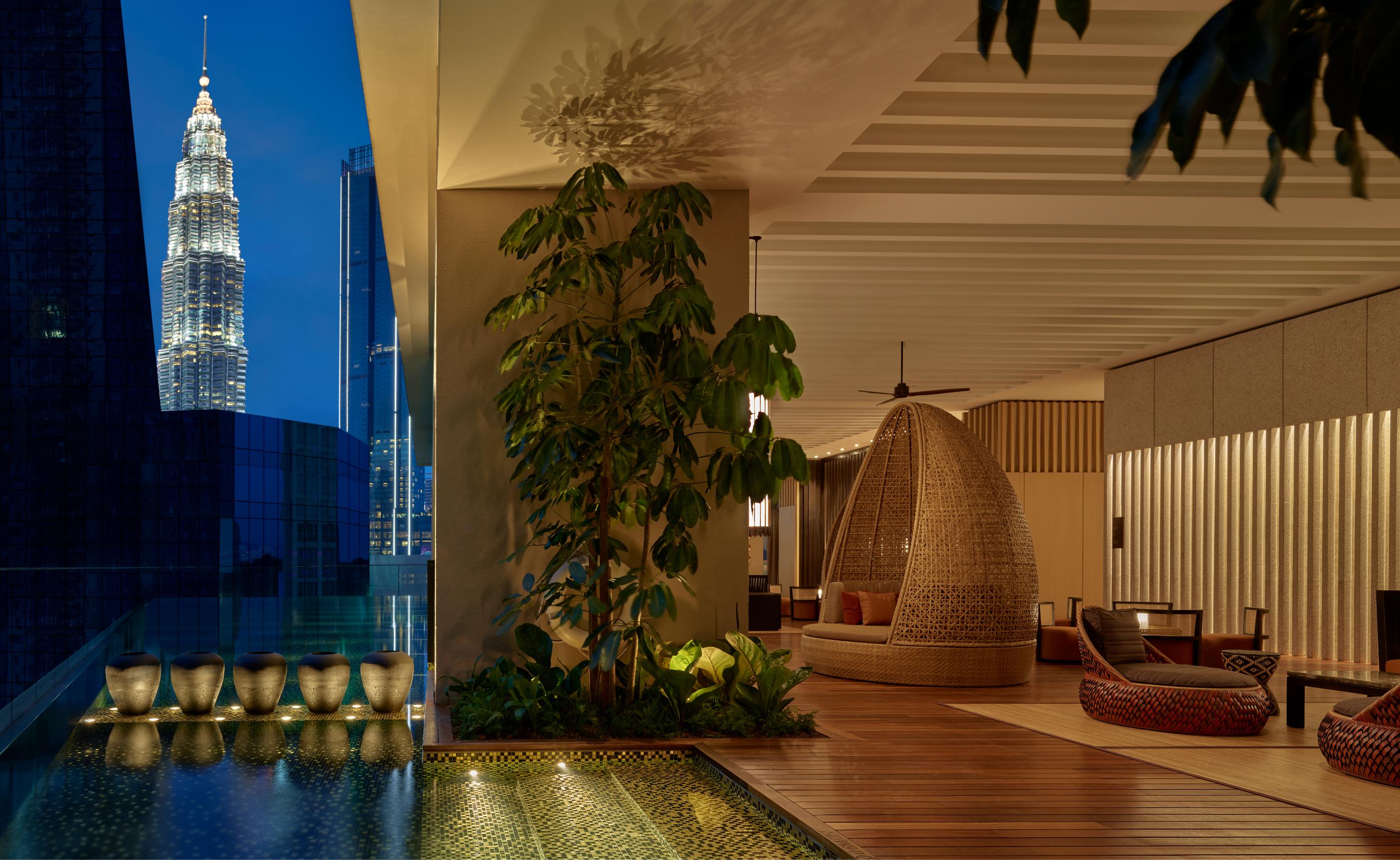 The Ruma Hotel And Residences Kuala Lumpur Exterior photo The hotel's lobby